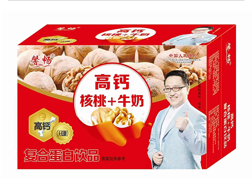 高鈣核桃+牛奶復合蛋白飲品